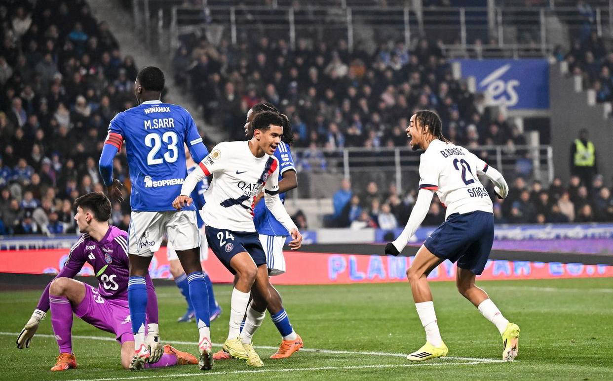 法甲最新积分榜揭晓：巴黎圣日耳曼领跑，里昂逼近前三，尼斯战平继续追赶